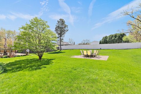 Tiny photo for 1363 W Saint James Court, Palatine, IL 60067 (MLS # 12624572)