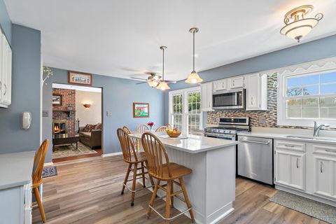 Tiny photo for 1363 W Saint James Court, Palatine, IL 60067 (MLS # 12624572)