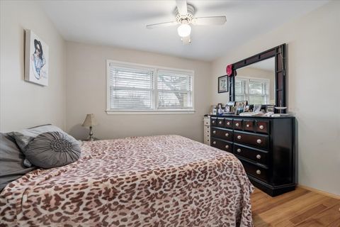 Tiny photo for 26 S Rohlwing Road, Palatine, IL 60074 (MLS # 12607054)