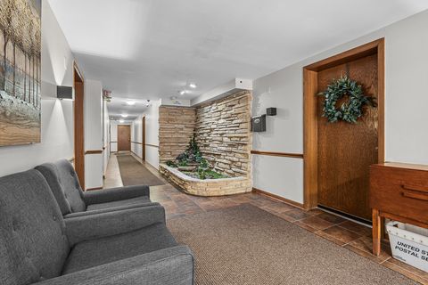 Tiny photo for 6490 N Northwest Highway #5F, Chicago, IL 60631 (MLS # 12606211)