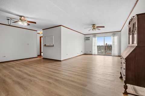 Tiny photo for 6490 N Northwest Highway #5F, Chicago, IL 60631 (MLS # 12606211)