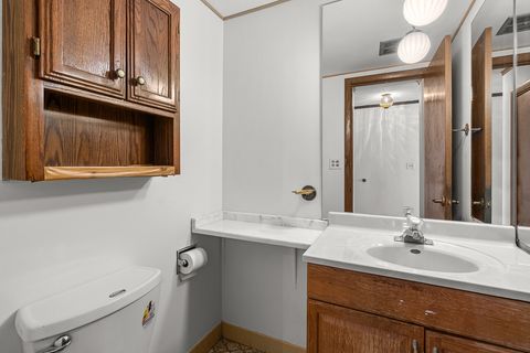 Tiny photo for 6490 N Northwest Highway #5F, Chicago, IL 60631 (MLS # 12606211)