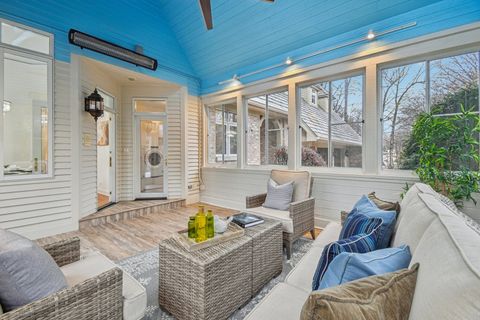 Tiny photo for 14 Briarwood Lane, Lincolnshire, IL 60069 (MLS # 12591663)