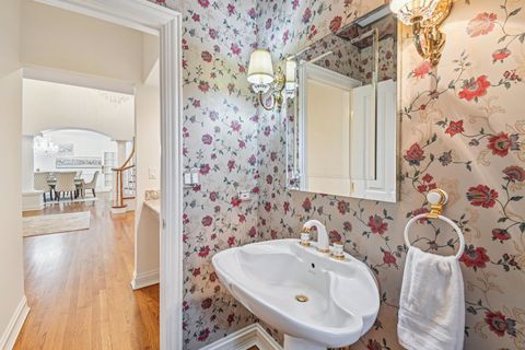 Tiny photo for 14 Briarwood Lane, Lincolnshire, IL 60069 (MLS # 12591663)