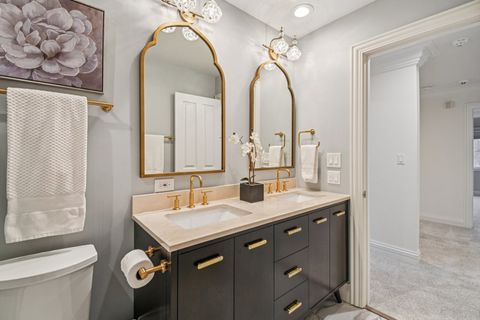 Tiny photo for 14 Briarwood Lane, Lincolnshire, IL 60069 (MLS # 12591663)