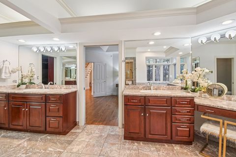 Tiny photo for 14 Briarwood Lane, Lincolnshire, IL 60069 (MLS # 12591663)