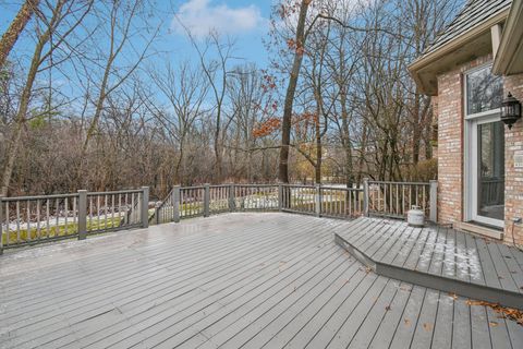 Tiny photo for 14 Briarwood Lane, Lincolnshire, IL 60069 (MLS # 12591663)