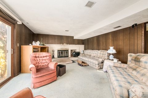 Tiny photo for 1205 Laurel Lane, Schaumburg, IL 60193 (MLS # 12519143)