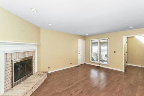 Tiny photo for Glen Ellyn, IL 60137 (MLS # 12474450)