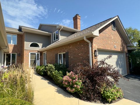 Tiny photo for Glen Ellyn, IL 60137 (MLS # 12474450)