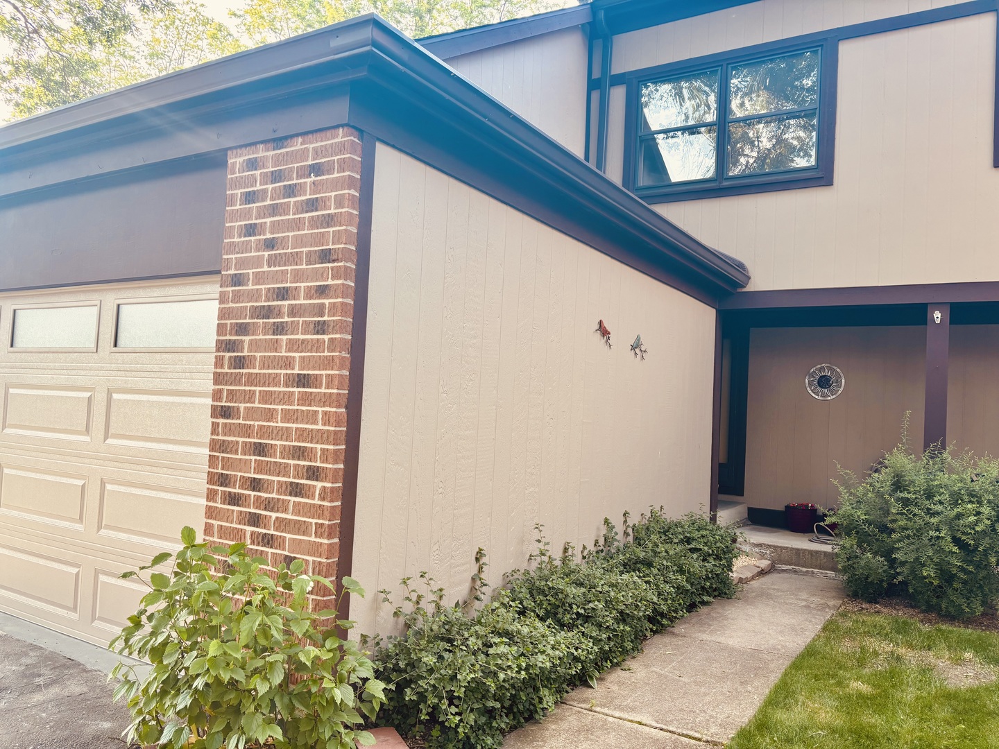 325 Shadowbend Drive