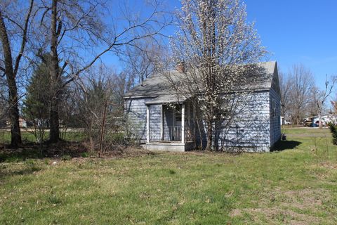 Tiny photo for 1025 E Noleman Street, Centralia, IL 62801 (MLS # 12599638)