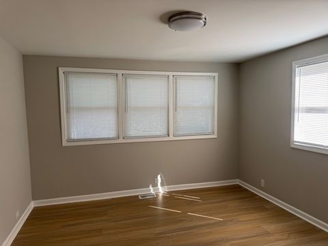 Tiny photo for Chicago, IL 60617 (MLS # 12584945)
