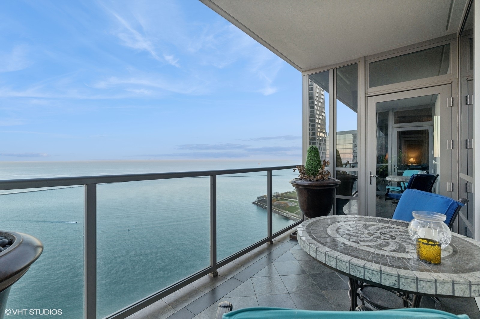 600 N Lake Shore Drive 3205