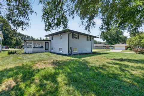 Tiny photo for 1701 Newton Drive, Morris, IL 60450 (MLS # 12750696)