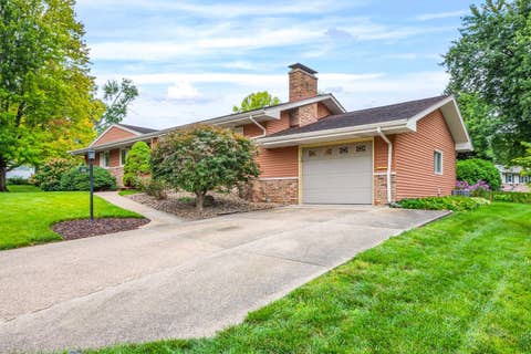 Tiny photo for 221 Hillside Lane, Bloomington, IL 61701 (MLS # 12726490)