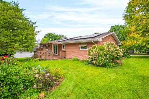 Tiny photo for 221 Hillside Lane, Bloomington, IL 61701 (MLS # 12726490)