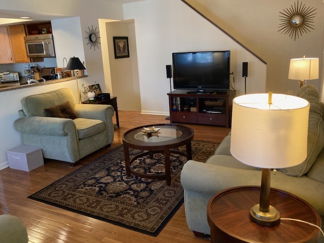 1154 INVERRARY Lane 1154