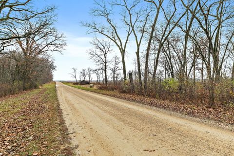 Tiny photo for 1313 Woods Road, Belvidere, IL 61008 (MLS # 12524632)