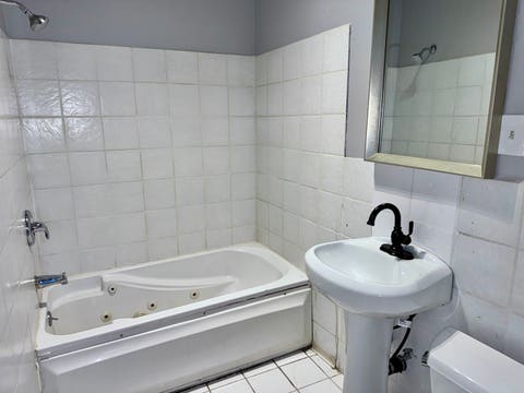 Tiny photo for 5928 S PRAIRIE Street #3, Chicago, IL 60637 (MLS # 12716058)