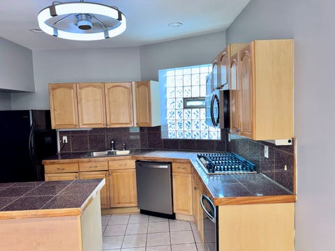 Tiny photo for 5928 S PRAIRIE Street #3, Chicago, IL 60637 (MLS # 12716058)