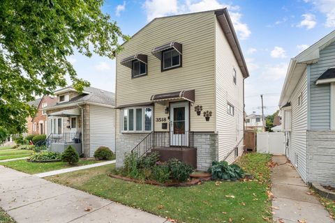 Photo of 3518 N OLEANDER Avenue, Chicago, IL 60634 (MLS # 12477337)