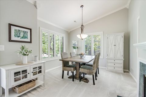 Tiny photo for 669 Golf Lane #669, Lake Barrington, IL 60010 (MLS # 12647707)