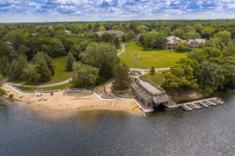 Tiny photo for 669 Golf Lane #669, Lake Barrington, IL 60010 (MLS # 12647707)