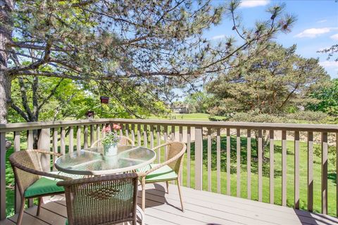 Tiny photo for 669 Golf Lane #669, Lake Barrington, IL 60010 (MLS # 12647707)