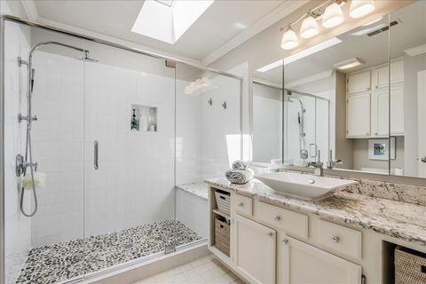 Tiny photo for 669 Golf Lane #669, Lake Barrington, IL 60010 (MLS # 12647707)