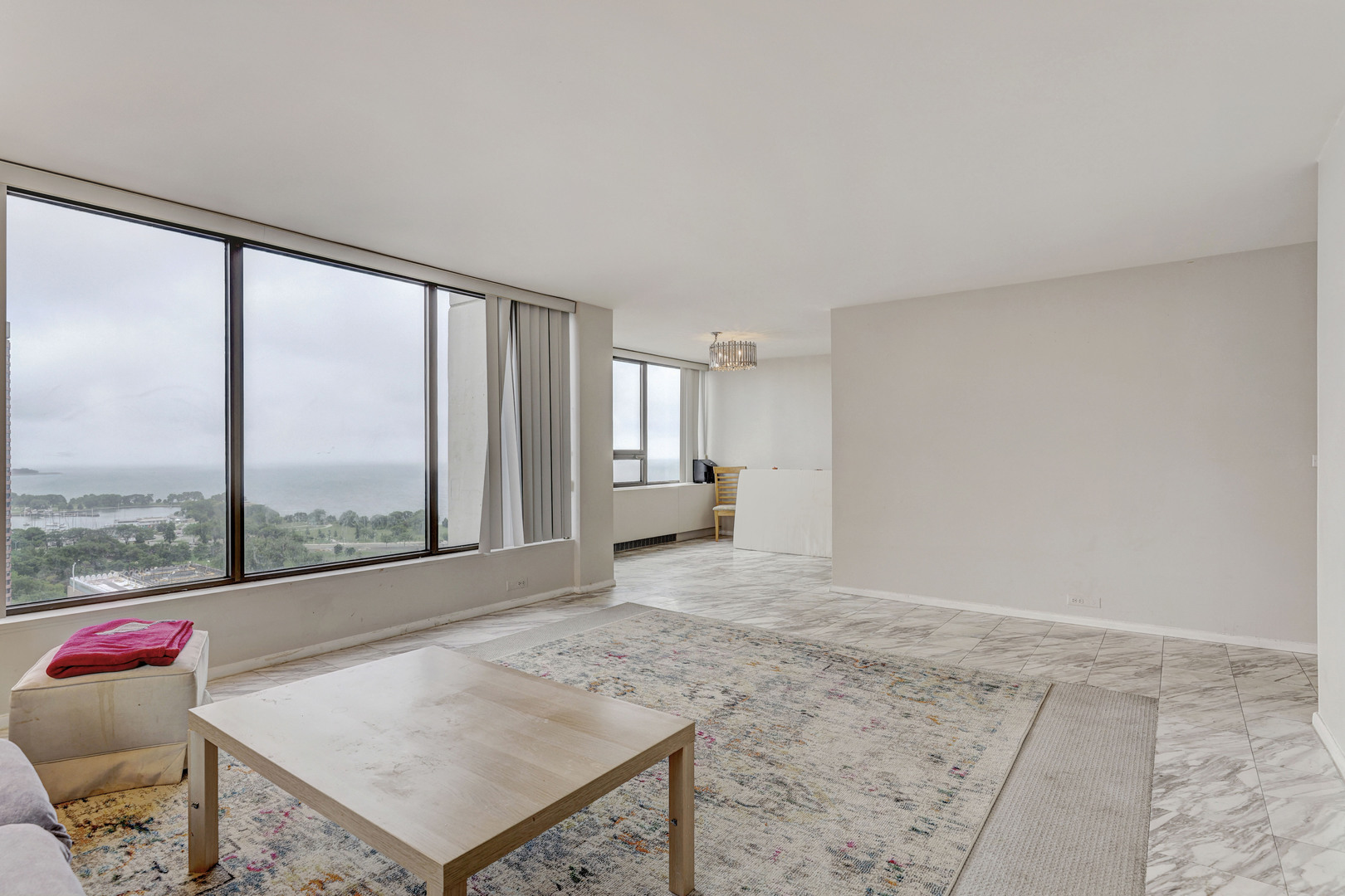 2800 N Lake Shore Drive 2617