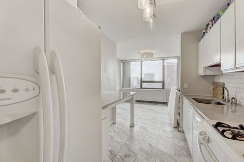 Tiny photo for 2800 N Lake Shore Drive #2617, Chicago, IL 60657 (MLS # 12413605)