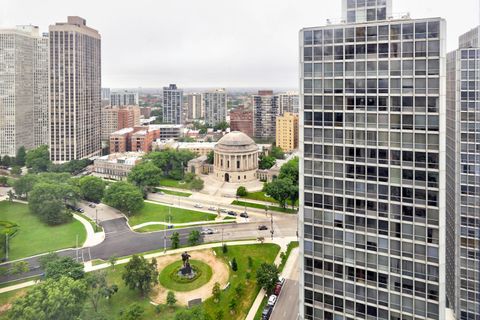 Tiny photo for 2800 N Lake Shore Drive #2617, Chicago, IL 60657 (MLS # 12413605)