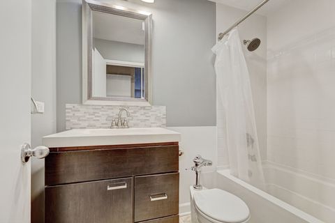 Tiny photo for 2800 N Lake Shore Drive #2617, Chicago, IL 60657 (MLS # 12413605)