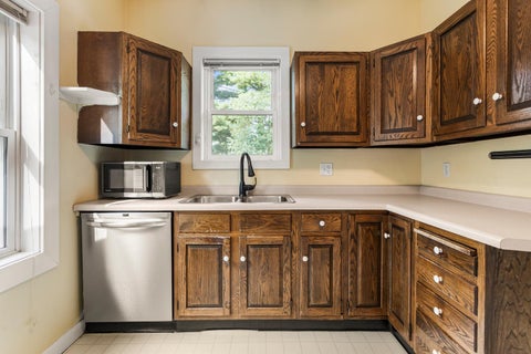 Tiny photo for 901 E Washington Street, Urbana, IL 61801 (MLS # 12731311)