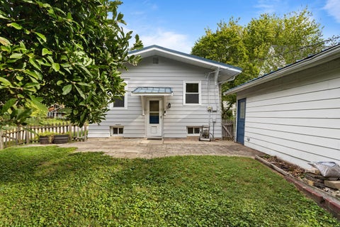 Tiny photo for 901 E Washington Street, Urbana, IL 61801 (MLS # 12731311)