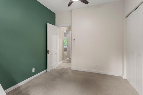 Tiny photo for 901 E Washington Street, Urbana, IL 61801 (MLS # 12731311)