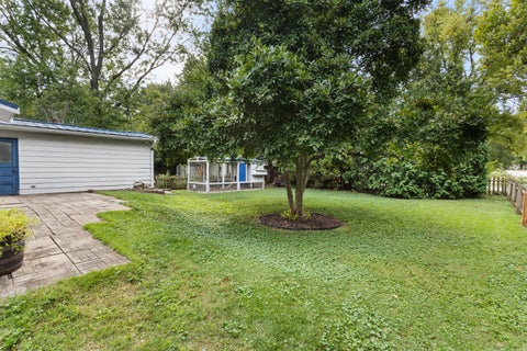 Tiny photo for 901 E Washington Street, Urbana, IL 61801 (MLS # 12731311)