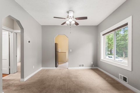 Tiny photo for 901 E Washington Street, Urbana, IL 61801 (MLS # 12731311)