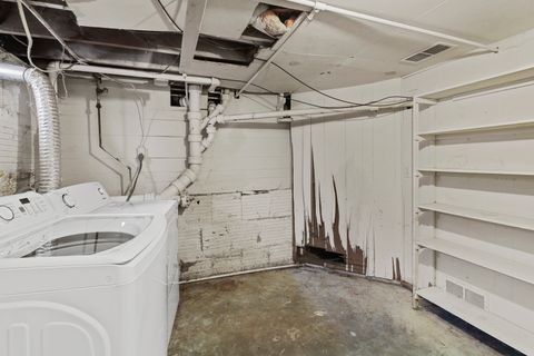 Tiny photo for 107 S Draper Avenue, Champaign, IL 61821 (MLS # 12612447)