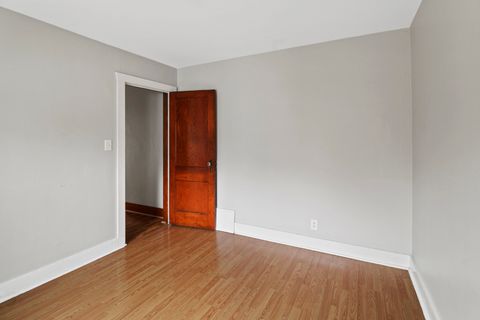 Tiny photo for 107 S Draper Avenue, Champaign, IL 61821 (MLS # 12612447)