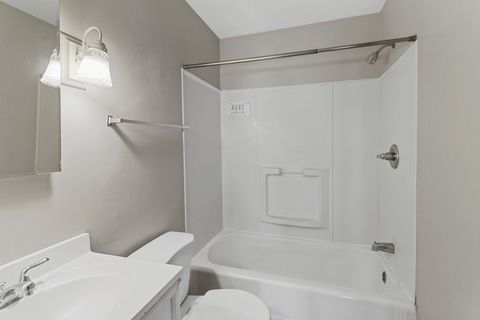 Tiny photo for 107 S Draper Avenue, Champaign, IL 61821 (MLS # 12612447)