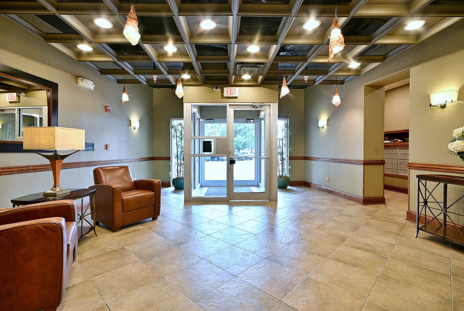 1 N Beacon Place 601