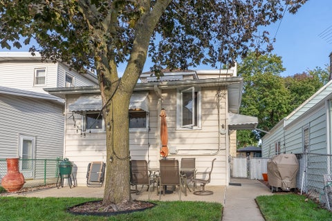 Tiny photo for 4210 N Overhill Avenue, Norridge, IL 60706 (MLS # 12785108)