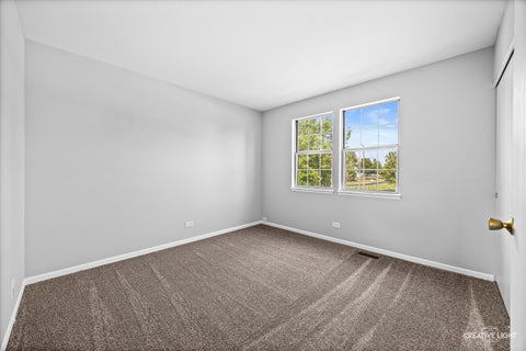 Tiny photo for 380 Regency Court, Aurora, IL 60504 (MLS # 12705972)