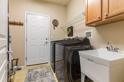 Tiny photo for 110 National Court, Shorewood, IL 60404 (MLS # 12477019)