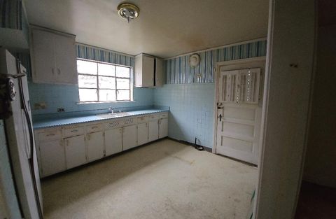 Tiny photo for 9406 S Michigan Avenue, Chicago, IL 60619 (MLS # 12520838)