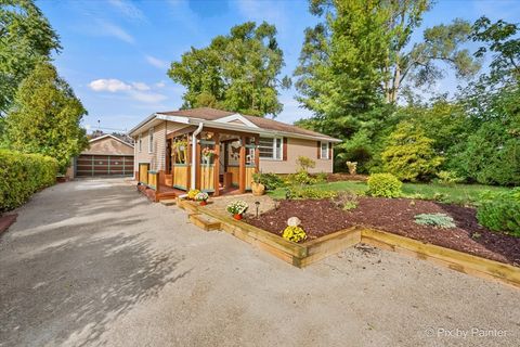 Tiny photo for 1911 Highview Avenue, McHenry, IL 60050 (MLS # 12491790)