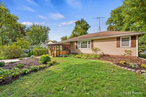 Tiny photo for 1911 Highview Avenue, McHenry, IL 60050 (MLS # 12491790)