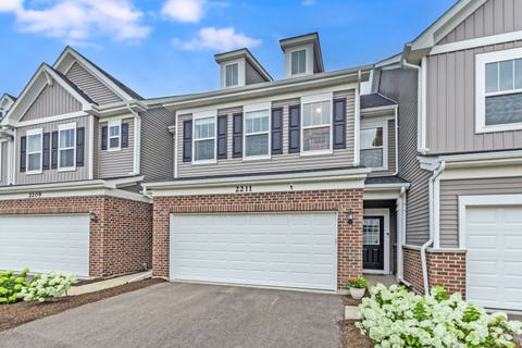 Photo of 2211 Horseshoe Circle, Naperville, IL 60564 (MLS # 12703811)